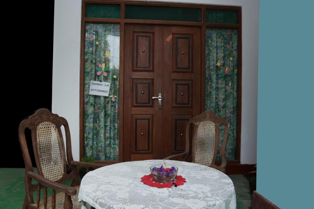Vivid Lanka Bed and Breakfast Bentota Eksteriør billede